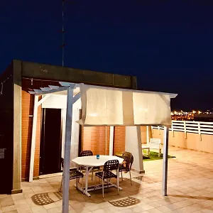 Attico Stella , Bari Italia